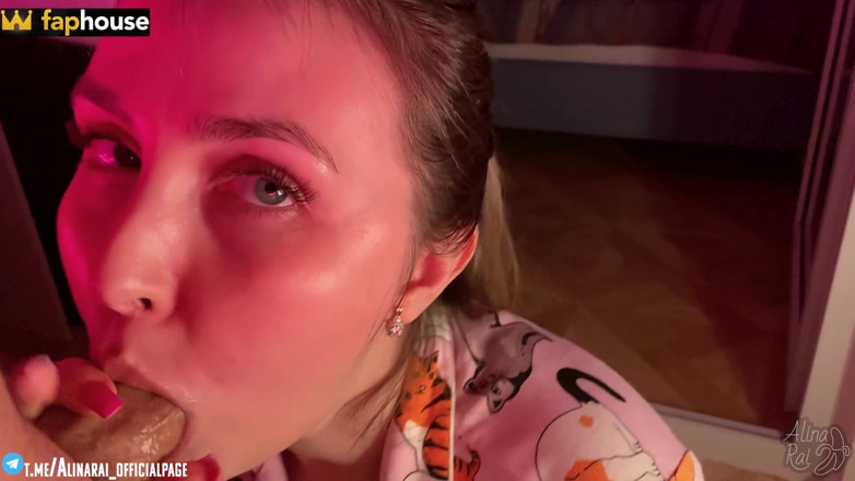 Alina Rai: Wytrysk w ustach macochy przed snem