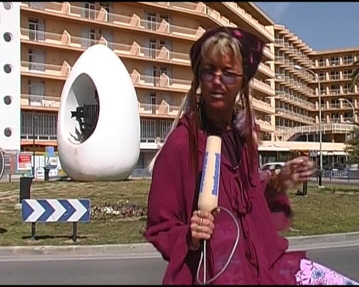 Deutsche Camgirls: Blonďatá teenagerka si ráda hraje se svou anální dírou u...