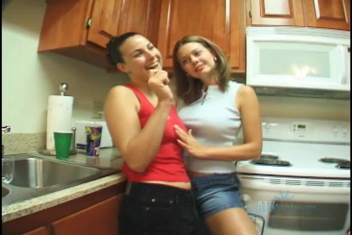 ATK Fans (Archives): Lesbian