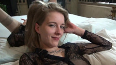 Melody Pleasure: Po nahrávání 2 filmů je Melody Pleasure tak nadržená, že bude šukat sama