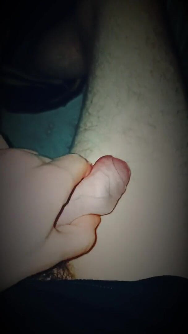 Glassofsperm: หนุ่มวัยรุ่นเล่นควยและไข่จนแตกน้ำเงี่ยน