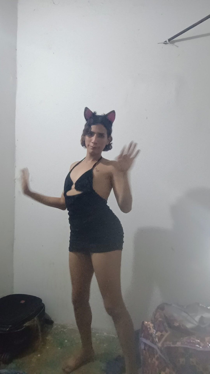 Femboy from Colombia: Estas Hormonas Esta Damdola Toda