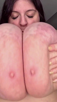Up-close Tittyfucking and Blowjob