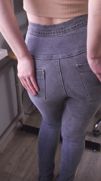 Worship My Perfect Ass in Waisted Jeans