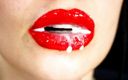 Goddess Misha Goldy: Lábios vermelhos e jogos com líquidos e saliva! Leite e...