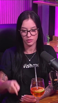 Nejžhavější sex podcast, který dnes uvidíte.