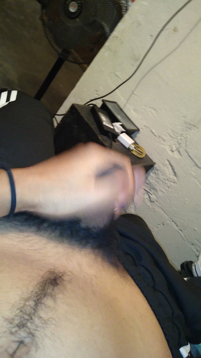 AlexAlejandro13: ¿Cuánto es ver porno?