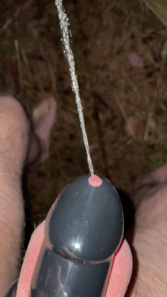 Selfspanker: POV venkovní cudná klec chcaní