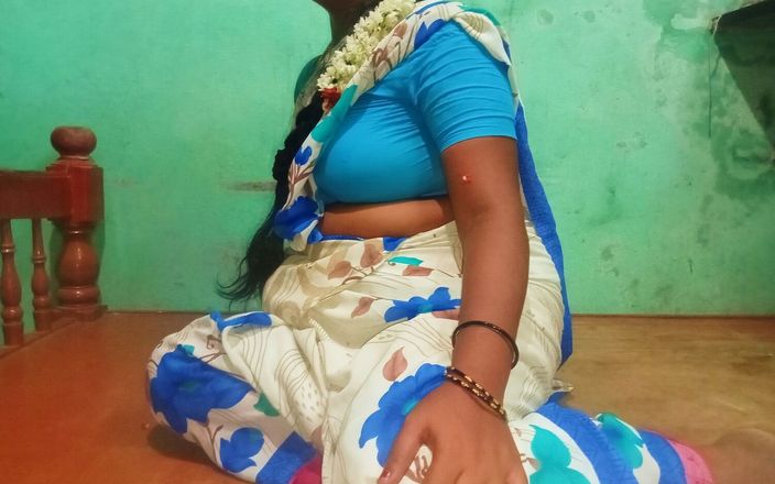Priyanka priya: Tamilische tante Priyanka zeigt ihre muschi im dorfhaus