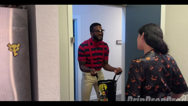 Psilo Siren: Siren the Sex Crazed Witch Fucked by Neighbors BBC
