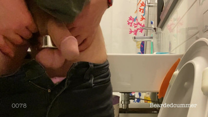 Beardedcummer: Stepdaddy takes a piss with heavy steel ballstretcher