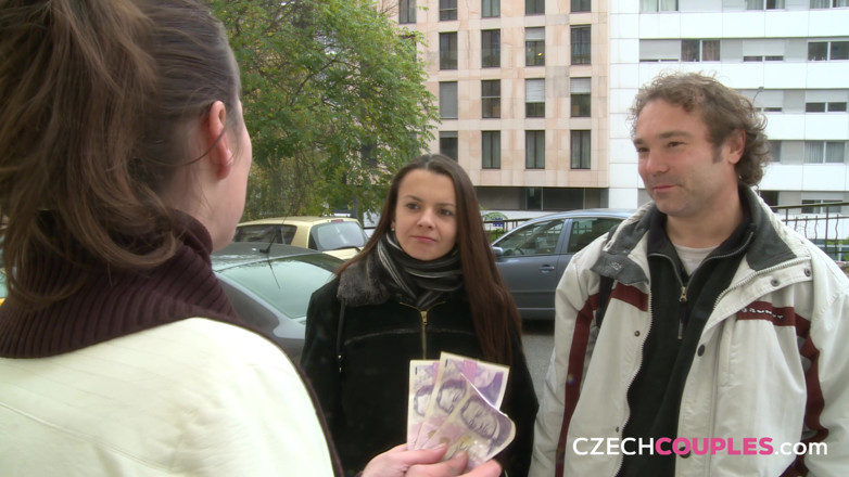 Czech Couples: Czech Couples 15: Cute Uni Student Gets Wild in the Park