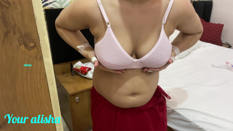Your Alisha: Desi bhabhi gibt seinem devar glatten fick