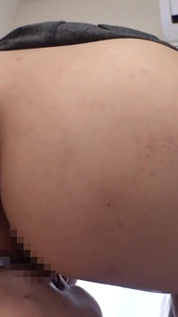 Le sexe fétiche du cul d’Eimi-chan recouvert de cul