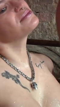Grey Short Haired Babe Get Golden Showered by Tattooed Guy