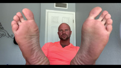 Jasons feet: ‪we End up Next to Each Other on a Plane‬ ‪‬