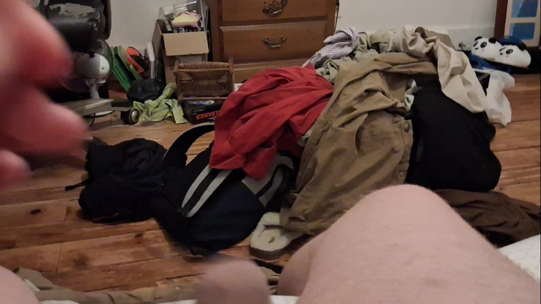 Alessa Doll Lover: Дрочу в кожаной куртке!