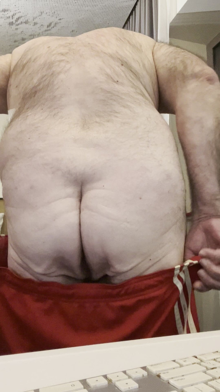 Coach Karl dude lodge: 5. února koule a anální tanec