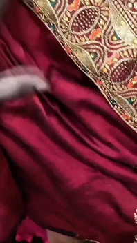 Desi Bhabhi Hardcore Usta i tyłek jebanie w pieska podczas brudnego hindi rozmowy