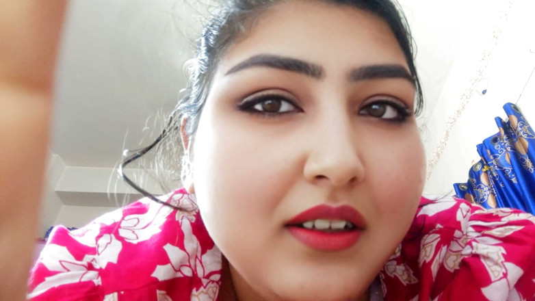 Nadiyabd: Real Bangladeshi Couple Chat &amp; Play - Big Ass &amp; Pussy Spreading Closeup...