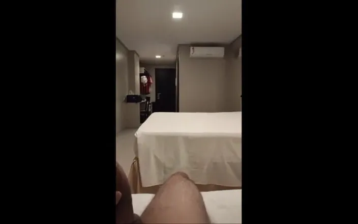 Lkdick8: Cum in My Hotel Room