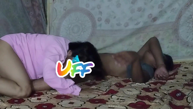 Local Bhabi videos: หมู่บ้านอินเดียลูกพี่ลูกน้องสาวแต่งงานแล้วเย็ดกับไวรัล
