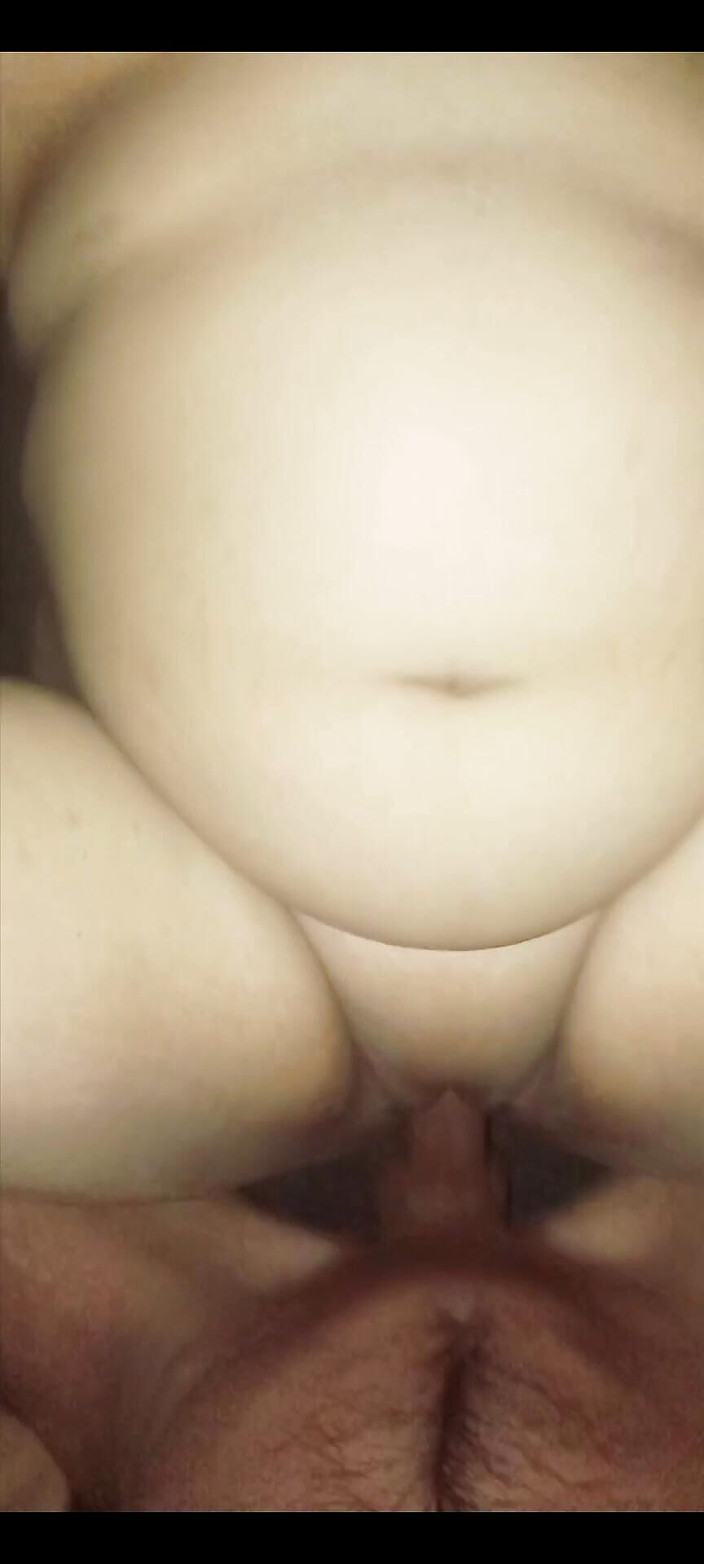 Cute couple: あなたの唇を開いて私に知らせてください