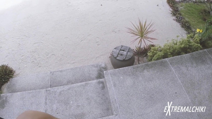 Extremalchiki: Villa en plein air, sexe avec des jumelles