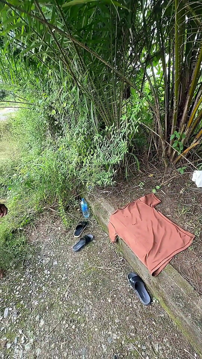 BLACKSHOOTERR: Eboni hitam berkongkek tanpa kondom di luar