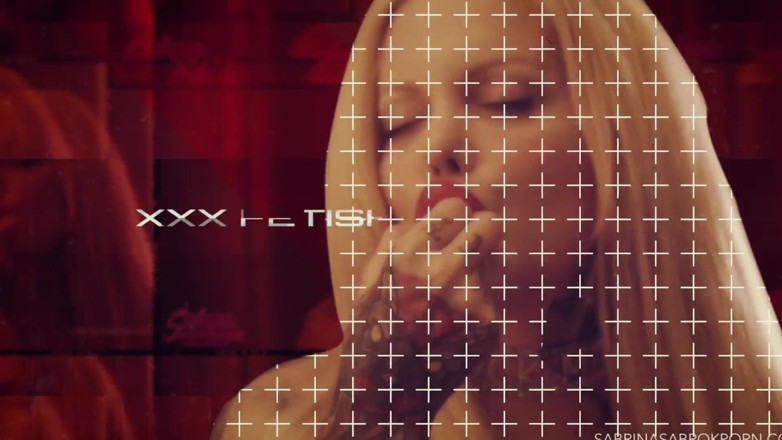 Sabrina Sabrok: Cách ly coronavirus nóng bỏng