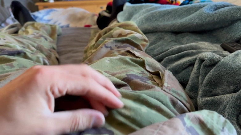 Gay Soldier Stuff: Американская армия Solider носить жокей y передний тугие сухи!