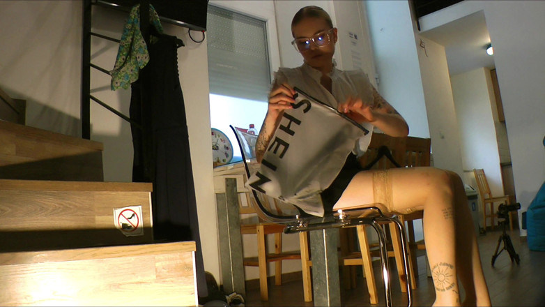 Leon Lambert Girls Twerk Parties CFNM: Gorąca ciasna cipka amatorska dziewczyna casting z dużą ilością dziewczyny...