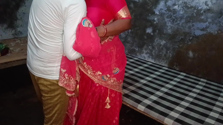 Yourgeeta8899: देसी गांव प्रेमिका गुलाबी चूत चुदाई
