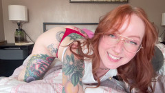 luxury_slut: Non dovevi inviarmi quella foto!! ma non riesco a smettere...
