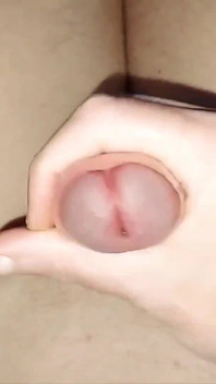 Junger mann masturbiert und stöhnt laut, schwanz explodieren. Nahaufnahme cumshot - Xstepmommyx