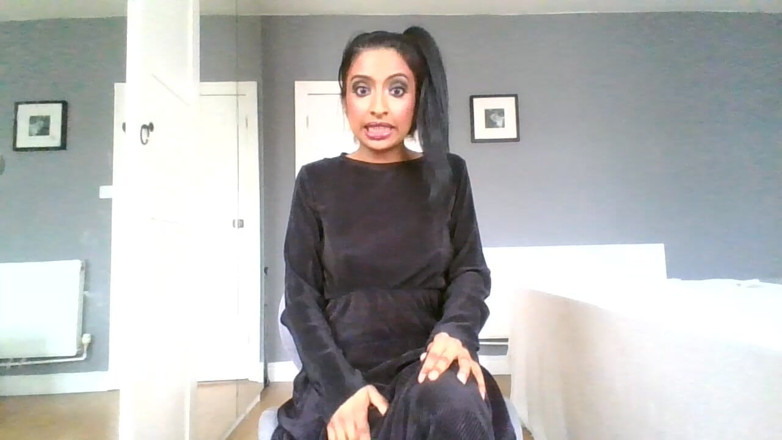 BabeXX69XX Asian MILF: Prissy Intern menelan air mani awak