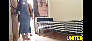 UnitedCourse31: Suami lelah pulang dari tempat kerja dan istri seksi mengatakan...
