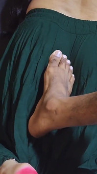 Sexy a žhavá sousedka hledá romantický sex