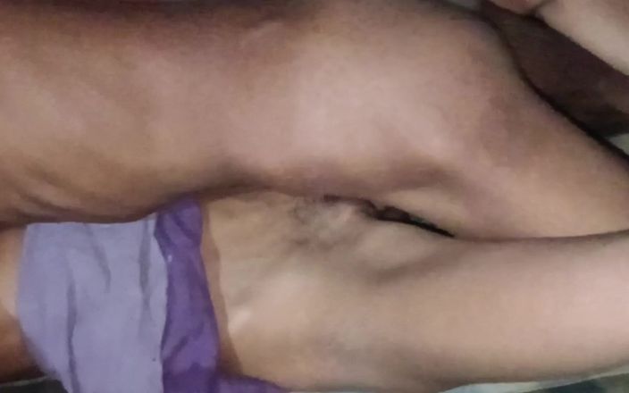 Indian sex2: Indisches bhabhi hat sex in der Regenzeit indisches desi Bhabhi...