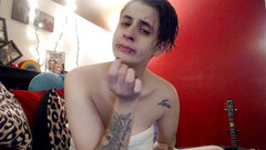 Abby Anna: Kýchání Q-tip