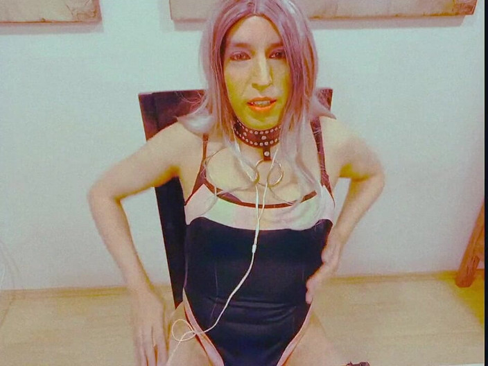 Tammy sissy slave: kinnar hastamaithun