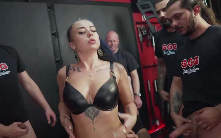 German Hardcore Gangbang: Ggg German Gangbang - Flooded by the Freakshow