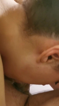 Udělal jsem se třikrát při jídle celé video, nahrané včera!! Vychutnat!! Nwo!! Dostupné na Moje vip stránka Všechna moje videa