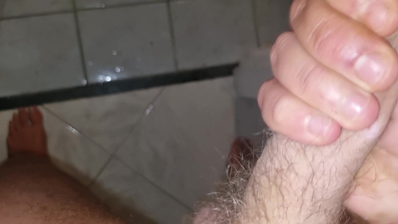 Alexander Audran: Prieten la duș 1 Pula mea nu a rezistat - gemete și labă...