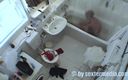 Viewer cam by Sextermedia: En el baño