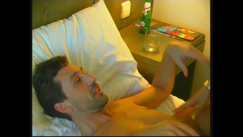 Purzel Official: Это начинается в кофейне и заканчивается в ее попке