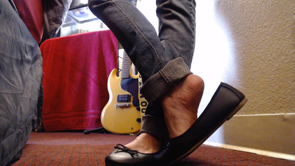 Abby Anna: Shoeplay - balet peler keriput!