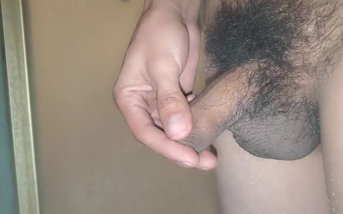 Z twink: Hairy Wet Cock Thick Bush