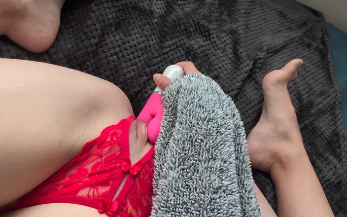 Mimiandevan: POV Lush Dildo Orgasm in Panties