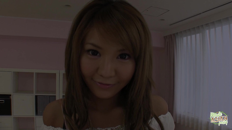 Magic Asian Pussy: C'era una femmina che stava ingiungendo